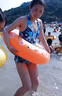 My visit to the beach (Beautiful Asians with Hairy Armpits)